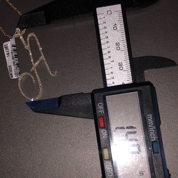 Beautiful large 10k solid real gold SI real diamond A letter initial pendant WOW - Picture 8 of 9